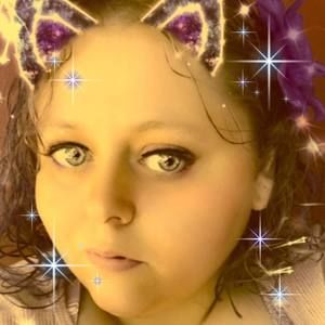 Meet your Posher, Felicity